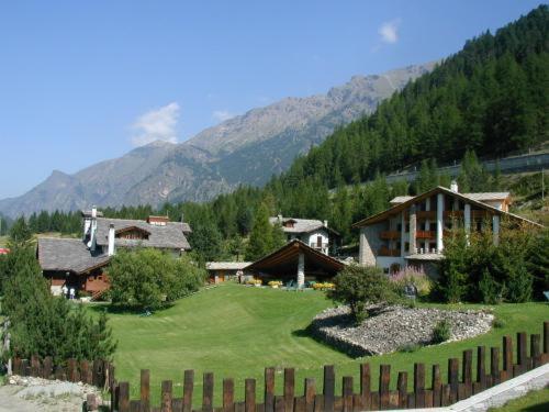Eco Wellness Hotel Notre Maison Cogne Dış mekan fotoğraf