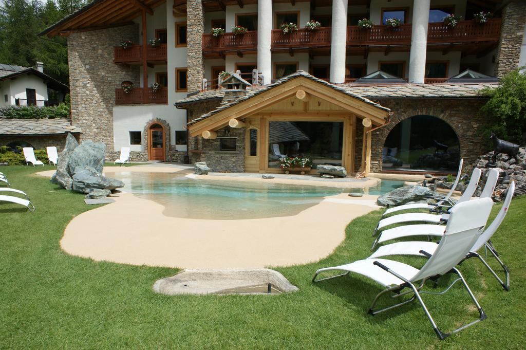 Eco Wellness Hotel Notre Maison Cogne Dış mekan fotoğraf