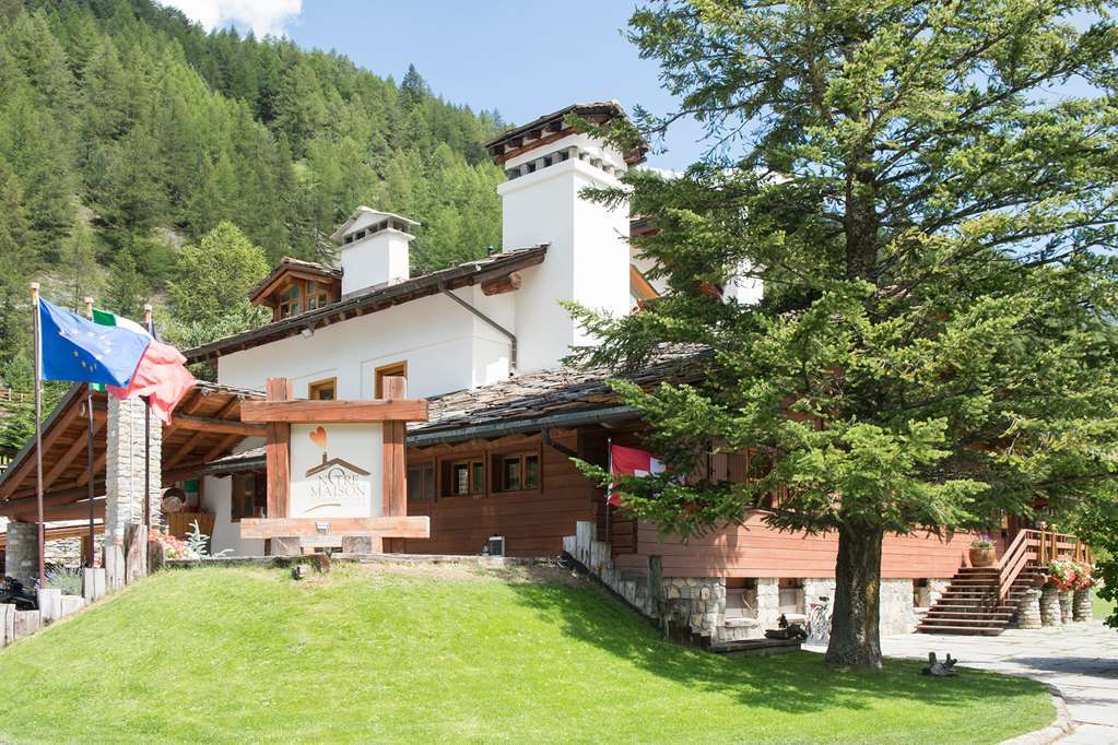Eco Wellness Hotel Notre Maison Cogne Dış mekan fotoğraf