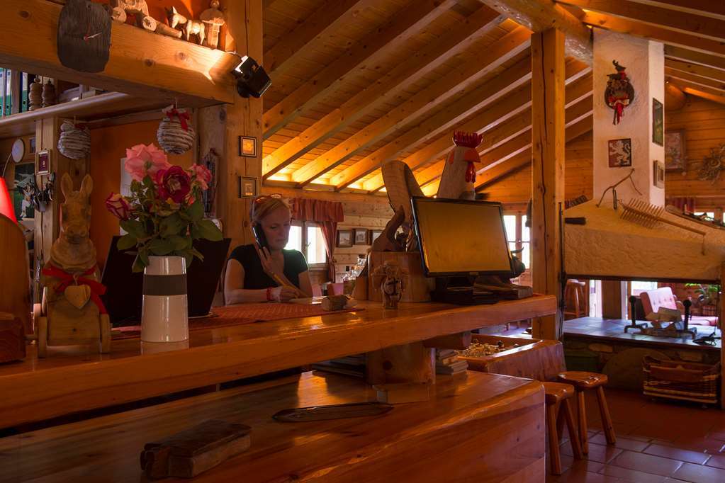 Eco Wellness Hotel Notre Maison Cogne İç mekan fotoğraf